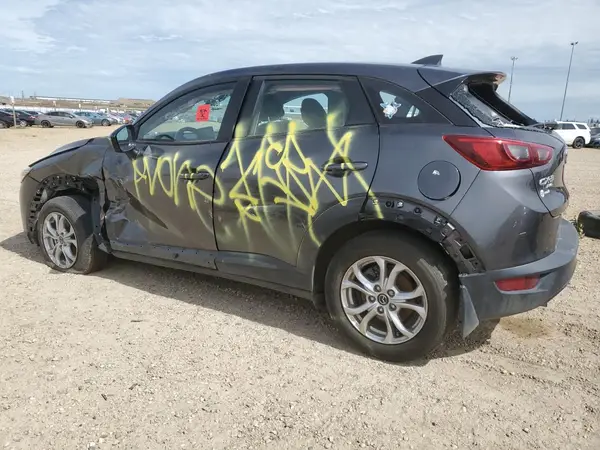 JM1DKFC72J1303915 2018 MAZDA CX-3 - Image 2