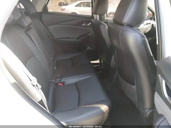 JM1DKFC72K0402497 2019 MAZDA CX-3 - Image 8