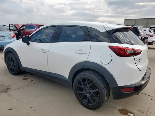 JM1DKFC72K0445589 2019 MAZDA CX-3 - Image 2
