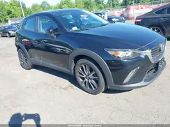 JM1DKFC73J0321605 2018 MAZDA CX-3