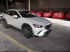 JM1DKFC73J1309111 2018 MAZDA CX-3