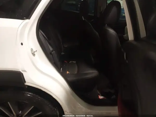 JM1DKFC74J0301296 2018 MAZDA CX-3 - Image 8