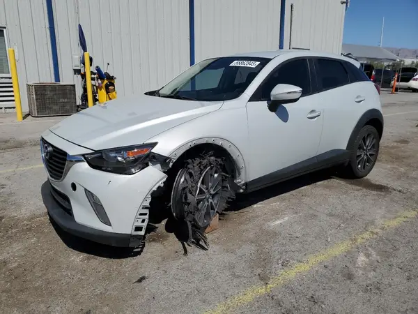 JM1DKFC74J0312864 2018 MAZDA CX-3 - Image 1