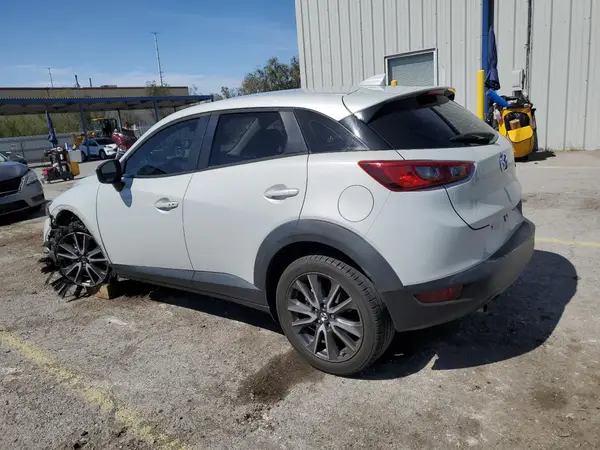 JM1DKFC74J0312864 2018 MAZDA CX-3 - Image 2