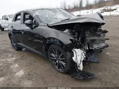 JM1DKFC74J0320009 2018 MAZDA CX-3