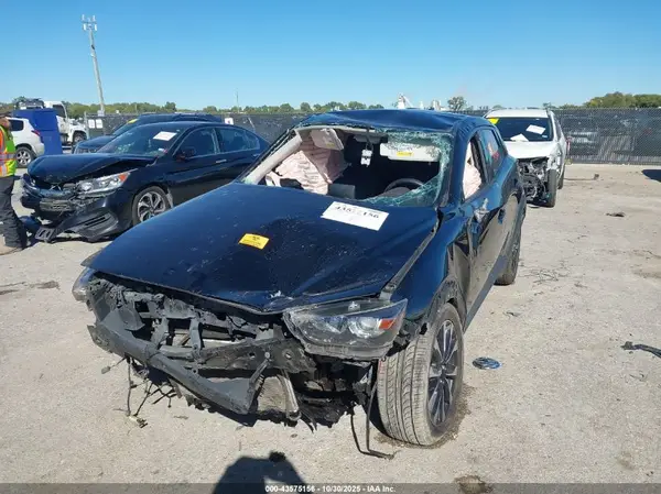 JM1DKFC74K0425439 2019 MAZDA CX-3 - Image 2