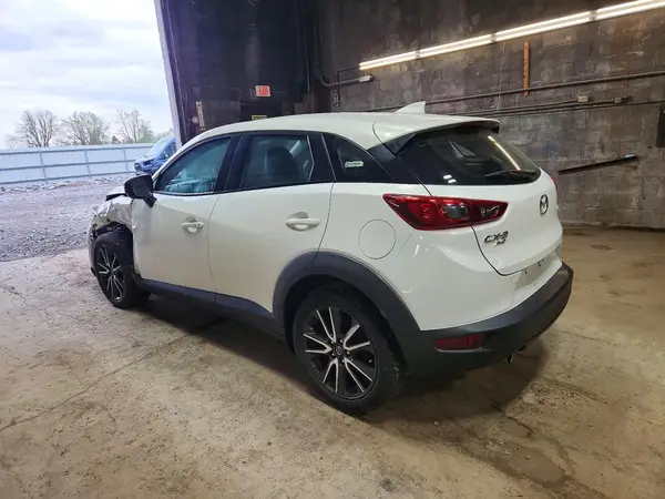 JM1DKFC75H0141780 2017 MAZDA CX-3 - Image 2
