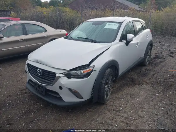 JM1DKFC75H0173077 2017 MAZDA CX-3 - Image 2