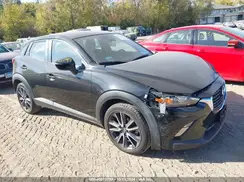 JM1DKFC75J1302046 2018 MAZDA CX-3