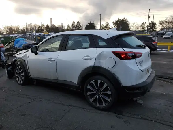 JM1DKFC75K0416328 2019 MAZDA CX-3 - Image 2