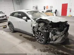 JM1DKFC75K1400883 2019 MAZDA CX-3