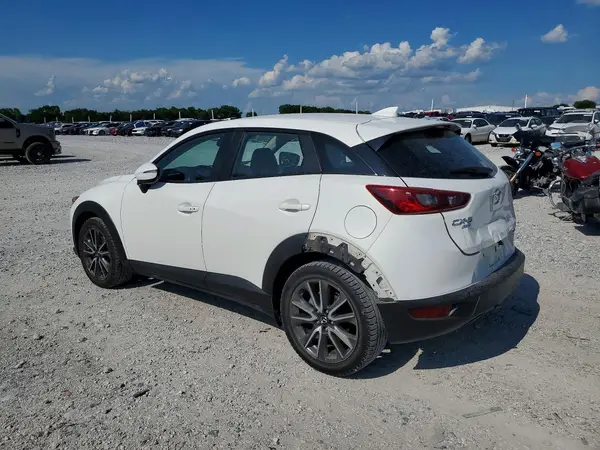 JM1DKFC76H0145076 2017 MAZDA CX-3 - Image 2