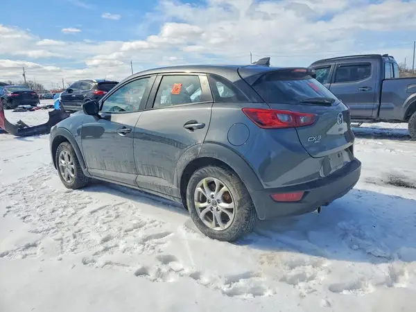 JM1DKFC76J0301235 2018 MAZDA CX-3 - Image 2