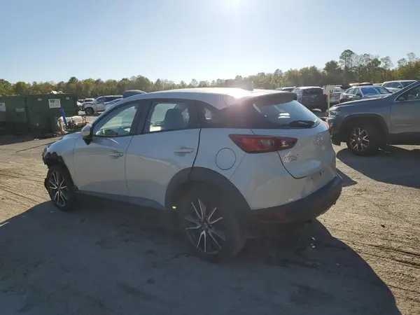 JM1DKFC76J1303612 2018 MAZDA CX-3 - Image 2