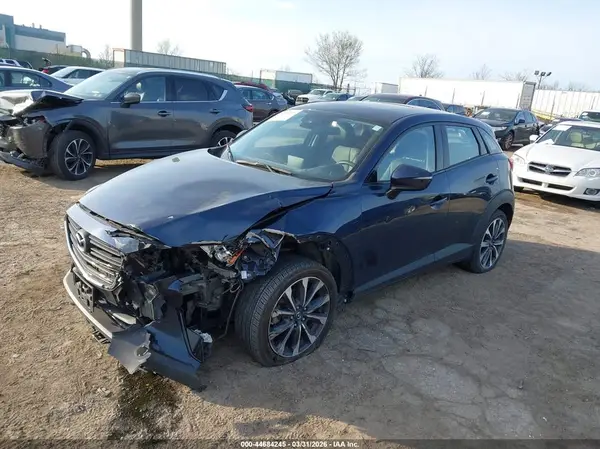 JM1DKFC76K0440993 2019 MAZDA CX-3 - Image 2