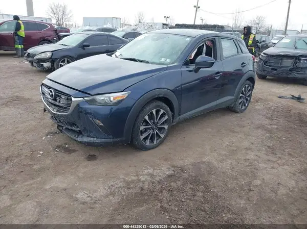 JM1DKFC76K0446860 2019 MAZDA CX-3 - Image 2