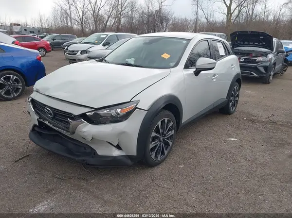 JM1DKFC76K1401430 2019 MAZDA CX-3 - Image 2