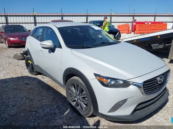 JM1DKFC77J0331828 2018 MAZDA CX-3 - Image 1