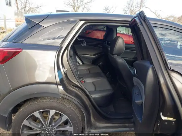 JM1DKFC77K0402916 2019 MAZDA CX-3 - Image 8