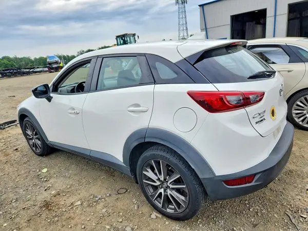 JM1DKFC78H0165250 2017 MAZDA CX-3 - Image 2