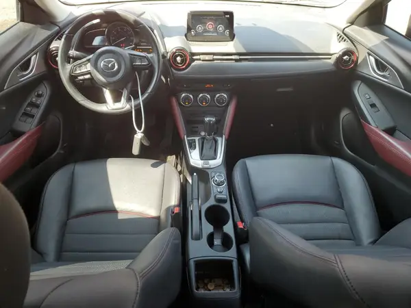 JM1DKFC78J0320093 2018 MAZDA CX-3 - Image 8