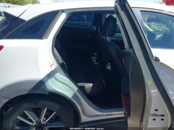 JM1DKFC78J1304597 2018 MAZDA CX-3 - Image 8