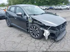 JM1DKFC78K0444723 2019 MAZDA CX-3