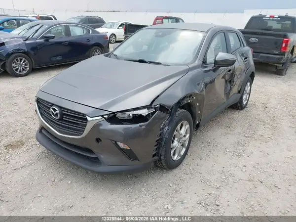 JM1DKFC78L1473859 2020 MAZDA CX-3 - Image 2