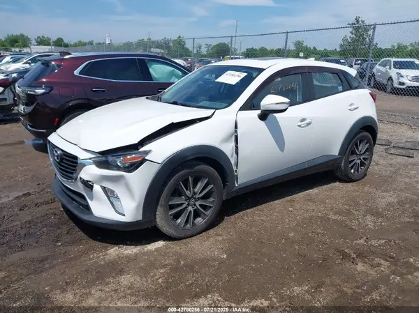JM1DKFC79H0147209 2017 MAZDA CX-3 - Image 2