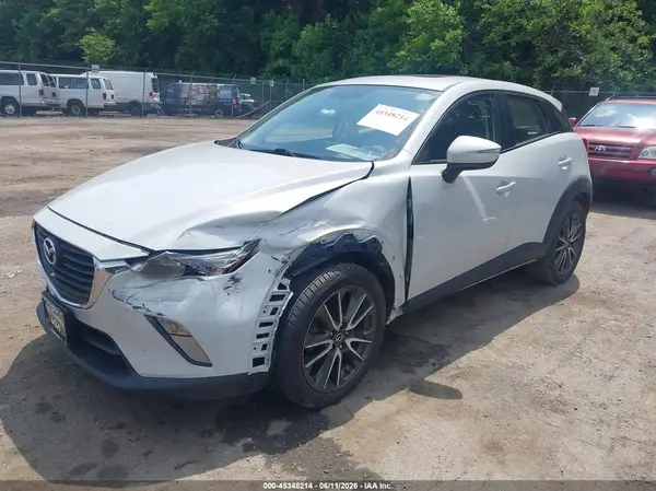 JM1DKFC79H0155813 2017 MAZDA CX-3 - Image 2