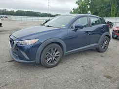 JM1DKFC79J0326887 2018 MAZDA CX-3