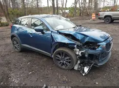 JM1DKFC79J0332222 2018 MAZDA CX-3