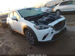 JM1DKFC79K0428319 2019 MAZDA CX-3