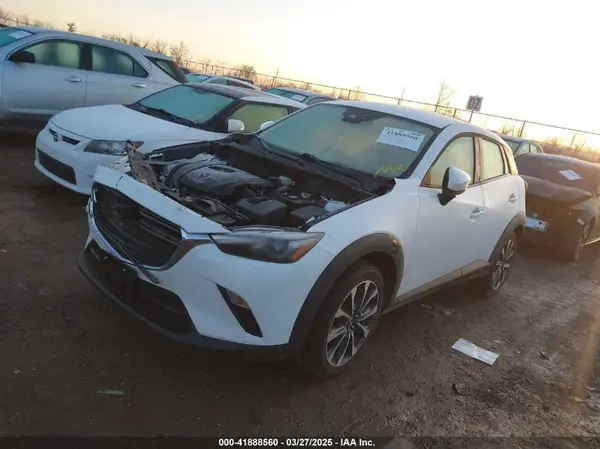 JM1DKFC79K0428319 2019 MAZDA CX-3 - Image 2