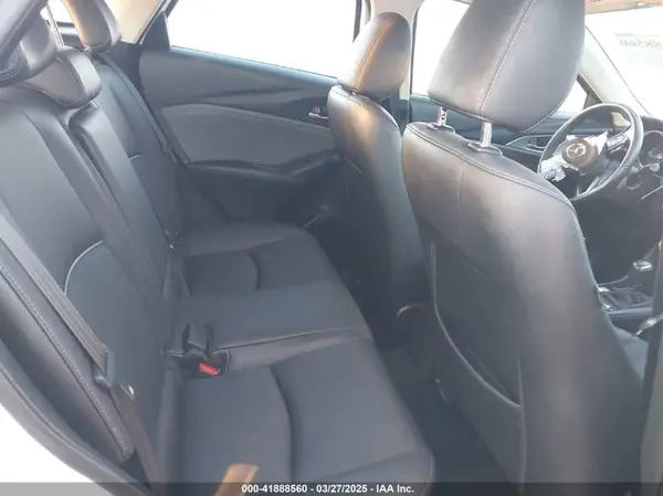 JM1DKFC79K0428319 2019 MAZDA CX-3 - Image 8