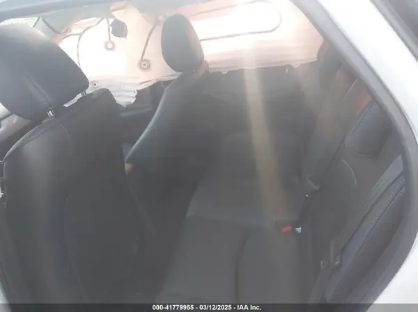 JM1DKFC79K1460441 2019 MAZDA CX-3 - Image 8