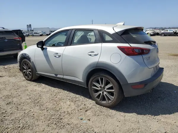 JM1DKFC7XH0143198 2017 MAZDA CX-3 - Image 2