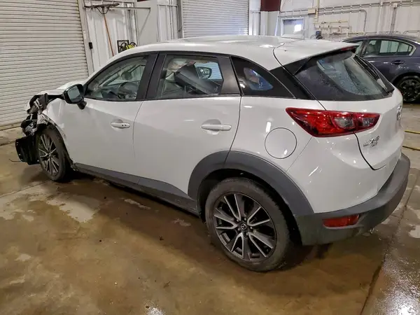 JM1DKFC7XH0161300 2017 MAZDA CX-3 - Image 2