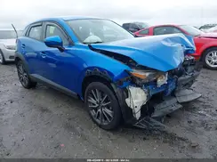 JM1DKFC7XH0171860 2017 MAZDA CX-3
