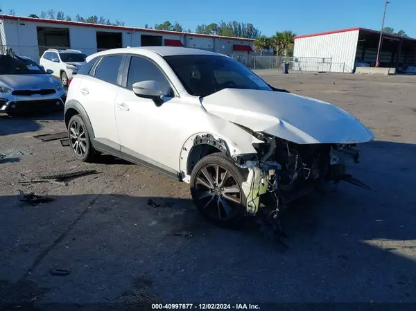 JM1DKFC7XJ0308480 2018 MAZDA CX-3 - Image 1
