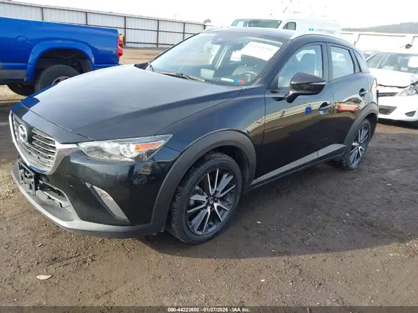 JM1DKFC7XJ0308608 2018 MAZDA CX-3 - Image 2