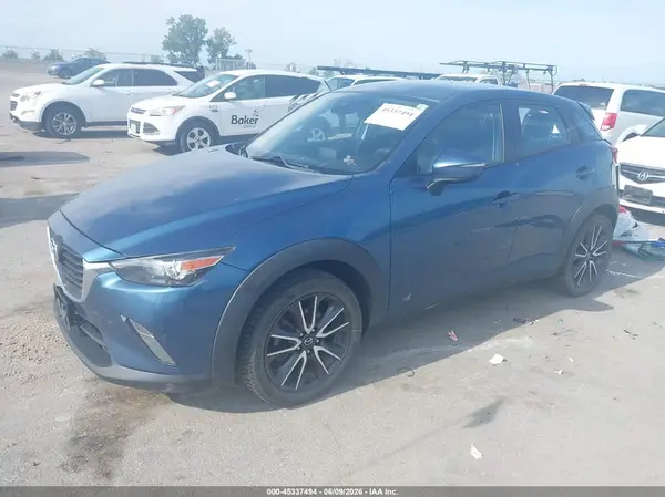 JM1DKFC7XJ0316188 2018 MAZDA CX-3 - Image 2
