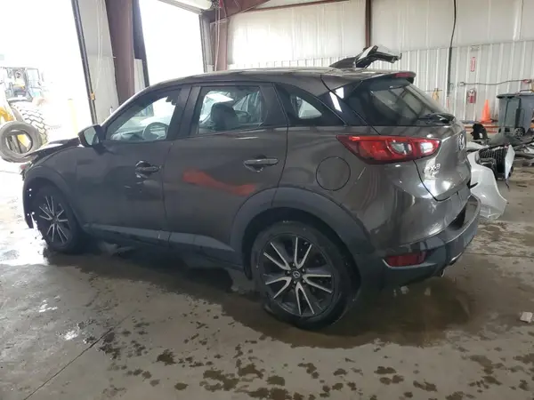 JM1DKFC7XJ0318605 2018 MAZDA CX-3 - Image 2