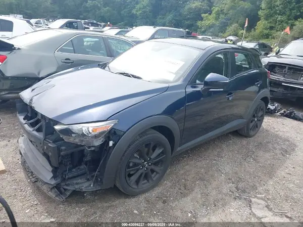 JM1DKFC7XJ0327045 2018 MAZDA CX-3 - Image 2