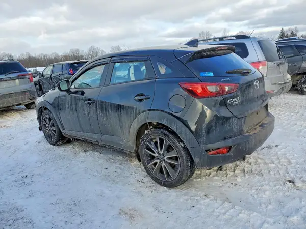 JM1DKFC7XJ0331516 2018 MAZDA CX-3 - Image 2