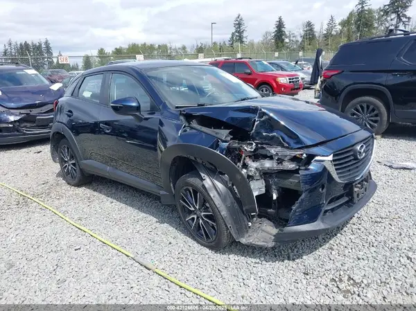 JM1DKFC7XJ0332410 2018 MAZDA CX-3 - Image 1