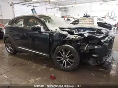 JM1DKFD70J0301875 2018 MAZDA CX-3