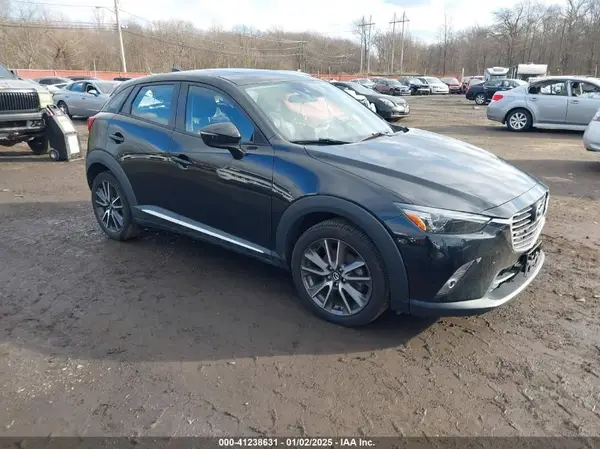 JM1DKFD70J0313976 2018 MAZDA CX-3 - Image 1
