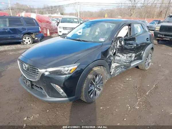 JM1DKFD70J0313976 2018 MAZDA CX-3 - Image 2
