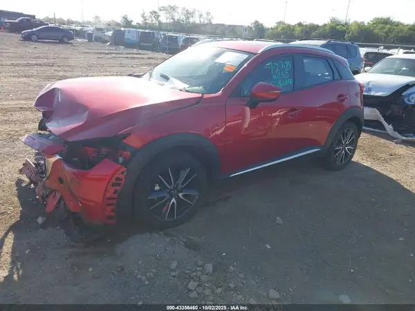 JM1DKFD70J0321091 2018 MAZDA CX-3 - Image 2